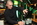Barkeeper macht Drinks